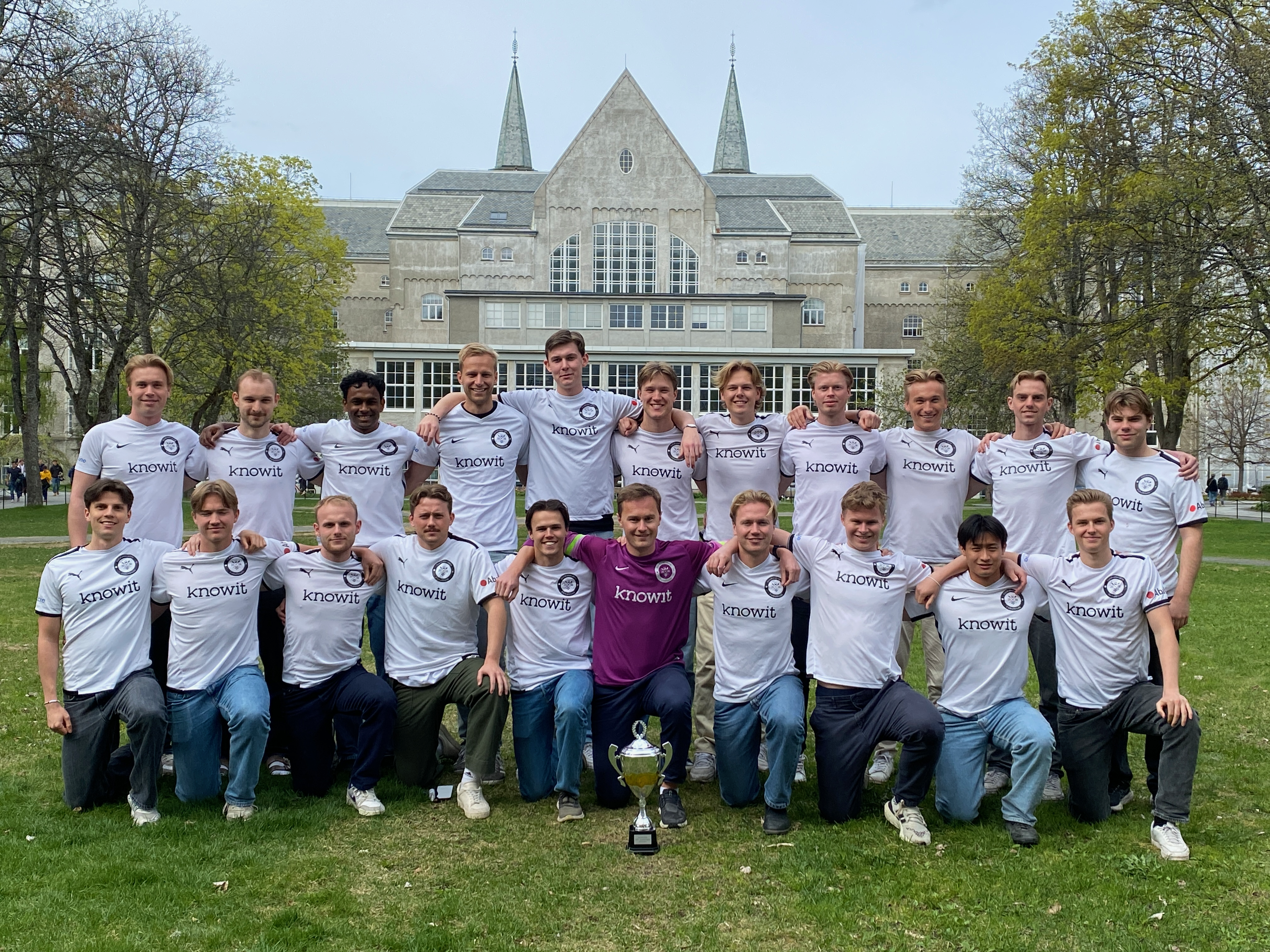 Datakameratene FK team